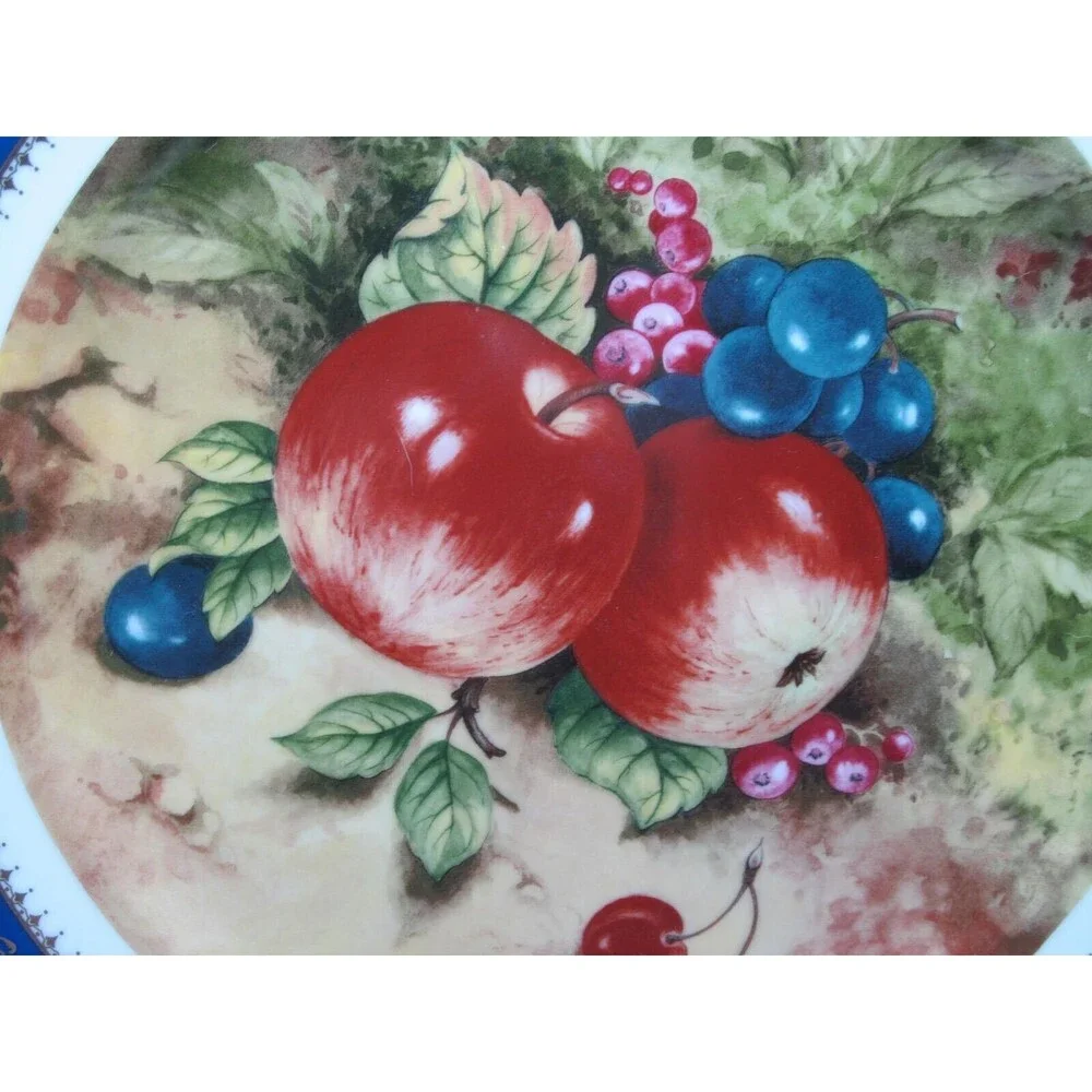 LG Porcelaine T Limoges France Fruit Dec a La Main 12 1/2